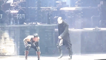http://reho.st/38.media.tumblr.com/69182136cbecaf3fa07481d5840357f0/tumblr_nkd7lsTy1v1scij5go1_400.gif