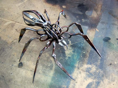 http://reho.st/4.bp.blogspot.com/_Z6OyJfBKnXk/R5Oy2s58F7I/AAAAAAAABi8/RLoC6HKWePc/s1600/scissor-spider.jpg