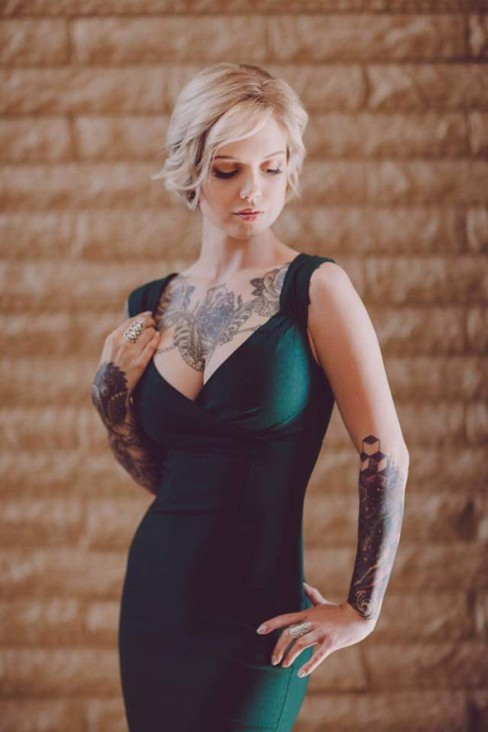 http://reho.st/41.media.tumblr.com/32f6fe260d5eb2bf352693edf233a070/tumblr_nr0v0lVeOk1qin4ceo1_540.jpg