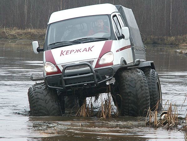 http://reho.st/englishrussia.com/images/new_ambulance/1.jpg