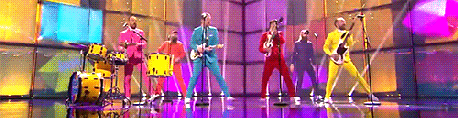 http://reho.st/gif/00e406ce5a0fa31c098330ffaa1e2f87290ca408.gif