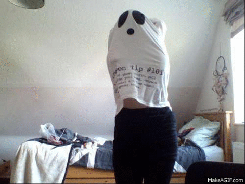 http://reho.st/gif/013a8b3063683462a48d4696e6f035ce5be76888.gif