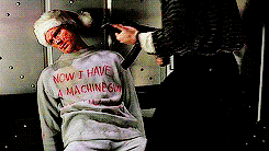 http://reho.st/gif/0b63b49f08691d7bd23f4b22c69a570c81dcd4e1.gif