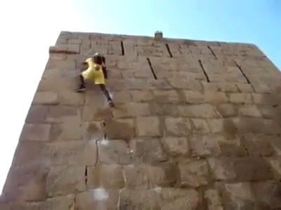 http://reho.st/gif/41134fcf19c120e9a765892abea74ad6d351ae7e.gif