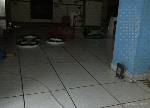 http://reho.st/gif/4e8a21e8057294554be4d106bf6f632f3fe0df50.gif