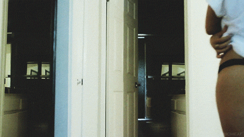 http://reho.st/gif/5b9f13205915c82e321d28edea515cf124135d0f.gif