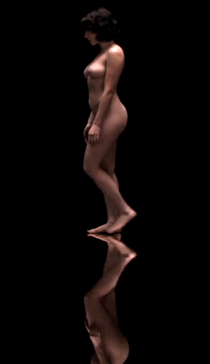 http://reho.st/gif/674e3391f73ad198cb97ff9ec34a868bd003d15d.gif
