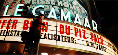 http://reho.st/gif/6d6703f5248496ee02eef2aee56657047c95b8f5.gif
