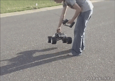 http://reho.st/gif/702b8e7a6cc702c547a4e7ab62016a9ee71931f7.gif