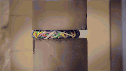 http://reho.st/gif/7edbfc1ded69102747903c00e23ceee21a0d0363.gif