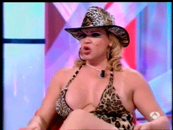 http://reho.st/gif/835d9bc8c771a6a1c5ab63a1d87b1d0f28dfdee8.gif