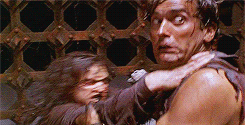 http://reho.st/gif/83b72f3de82912eb0cf7f36f576a6dddb1de8128.gif