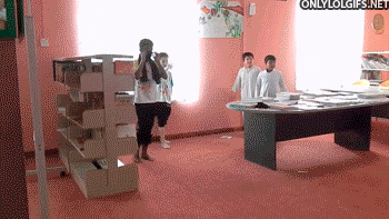 http://reho.st/gif/8da398fab503dc9061332aa8caa64ae0fc24bca6.gif