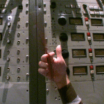 http://reho.st/gif/8ee4fbbafc431ee33ed8188f05c498336faeab21.gif