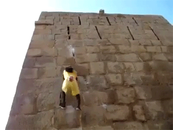 http://reho.st/gif/90cddea9c0efd2f37f677438bfb49a247306edf5.gif