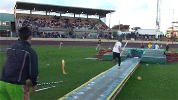 http://reho.st/gif/9b7397cb9525520a5ee1f1a9f3f49aaa4f70116d.gif