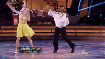http://reho.st/gif/a1e88bad0130e4f3da0556574dbb3b1ed63caf58.gif