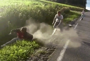 http://reho.st/gif/b87f60dbbaa7ead525282dc86db93065afd4bbfd.gif