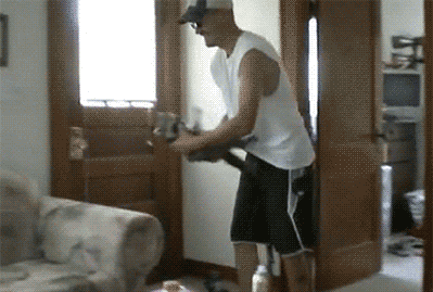 http://reho.st/gif/bd4cdf2882b826e2e26d9171e0d6460cde248316.gif