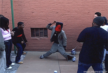 http://reho.st/gif/c04d1931bf56bd253ca4235b559e41c65d33d9ec.gif