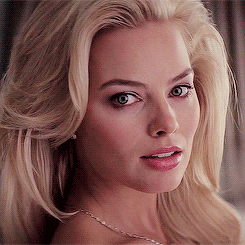 http://reho.st/gif/d513ae2d7c3a50fecf3e59e8c8ea38d32bc2a2ec.gif