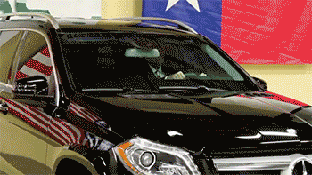 http://reho.st/gif/d9c07b20aee767bad6424fd21c96fabf945c3c4c.gif