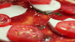 http://reho.st/gif/ed5f533a64aca37c7b4b0c614f1a48002b0e0eb1.gif