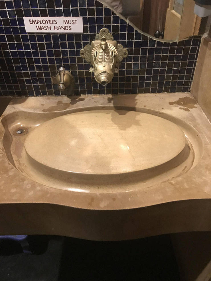 http://reho.st/https://img.izismile.com/img/img12/20191109/640/funny_picdump_3170_640_high_39.jpg