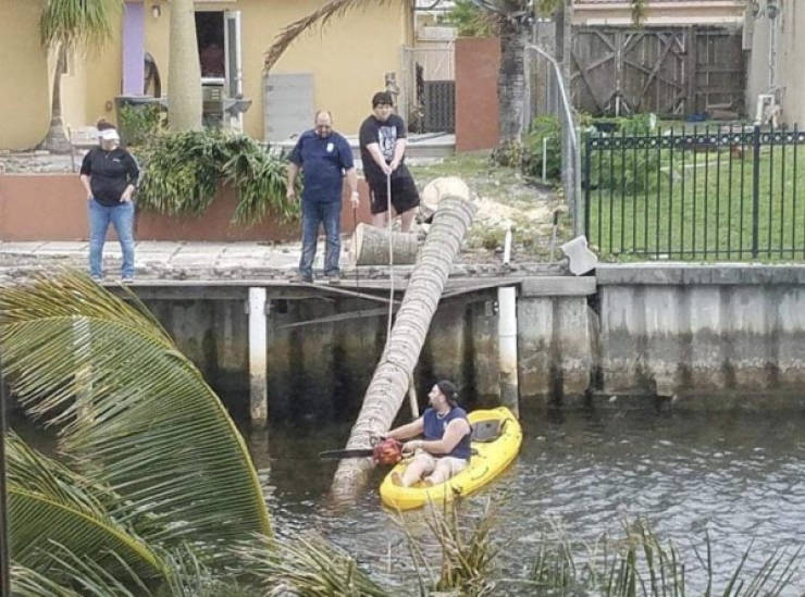http://reho.st/https://img.izismile.com/img/img12/20191226/640/these_construction_fails_are_not_safe_640_19.jpg