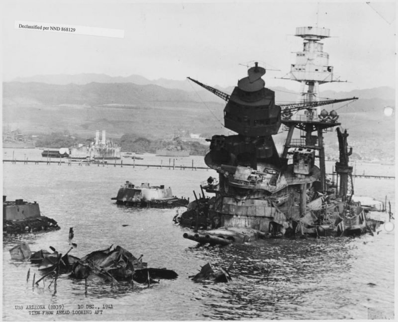 http://reho.st/https://m.warhistoryonline.com/wp-content/uploads/2015/04/USS_Arizona_BB39_10_Dec_1941_View_from_ahead_looking_aft_-_NARA_-_296923_zpsadb65339.jpg