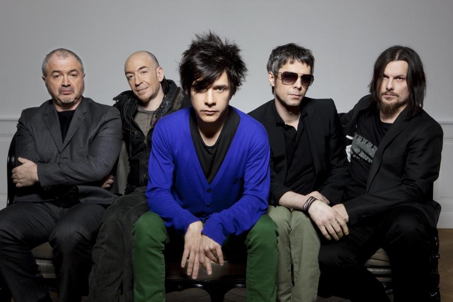 http://reho.st/https://media.melty.fr/article-1463135-ajust_930/le-groupe-indochine.jpg
