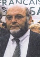 http://reho.st/https://upload.wikimedia.org/wikipedia/commons/d/d0/Robert_Hue.jpg