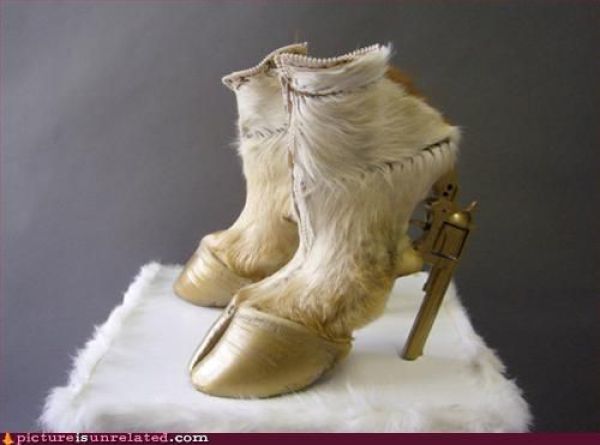 http://reho.st/izismile.com/img/img3/20100630/640/wtf_pictures_compilation_640_09.jpg