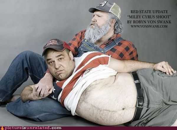 http://reho.st/izismile.com/img/img3/20100630/640/wtf_pictures_compilation_640_55.jpg