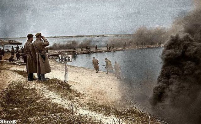 http://reho.st/izismile.com/img/img3/20101119/640/colorful_wwii_640_17.jpg