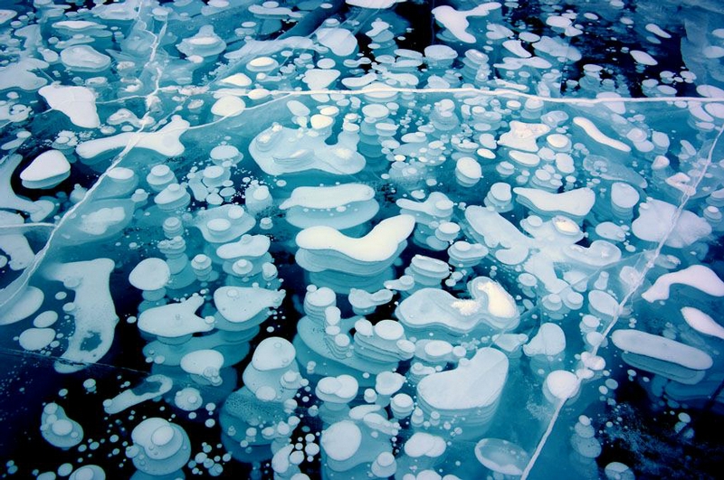 http://reho.st/media.englishrussia.com/new_baikalphotos/Bikal_10.jpg