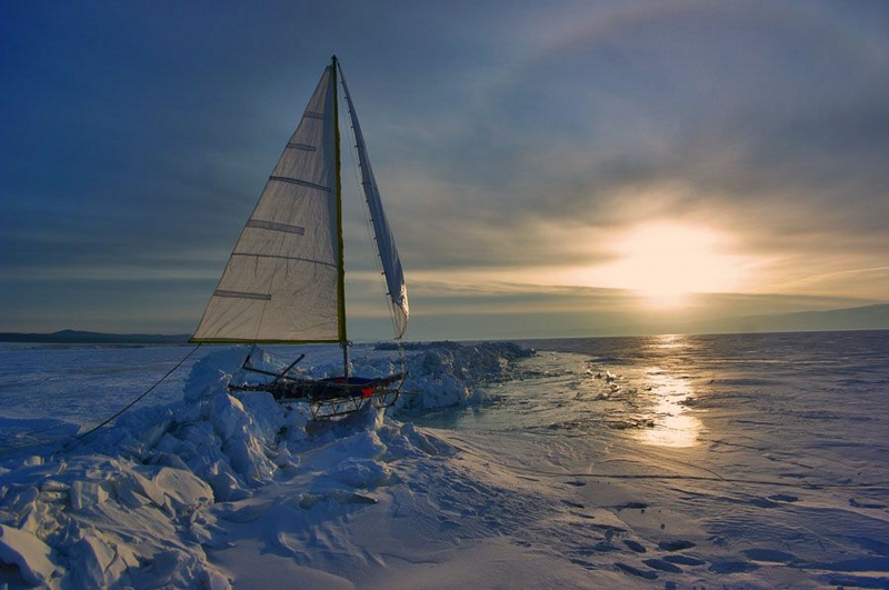 http://reho.st/media.englishrussia.com/new_baikalphotos/Bikal_11.jpg