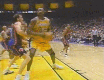 http://reho.st/media.tumblr.com/a24196bbe04ced1d0f2df4f28de8d353/tumblr_inline_mvyt5vIyPB1qe13vf.gif
