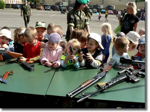 http://reho.st/media1.break.com/dnet/media/2009/6/88%20toys%20for%20tots.jpg
