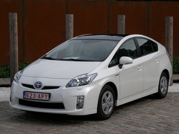 http://reho.st/medium/images.caradisiac.com/logos-ref/modele/modele--toyota-prius-3/S7-modele--toyota-prius-3.jpg