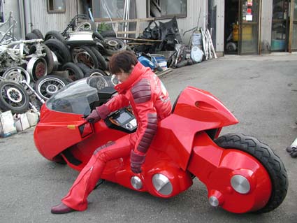 http://reho.st/outyourbackdoor.com/Images/aero.moto.pics/neo_fukuoka_001303.jpg