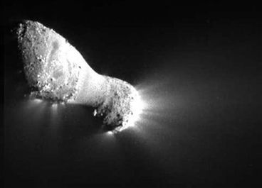 http://reho.st/preview/4.bp.blogspot.com/_YuR6V_Yr7Bk/TNP2Qe75pII/AAAAAAAAGdo/BdTXLhEAT4Q/s400/comet.jpg