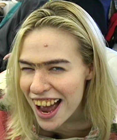 http://reho.st/preview/http://caseylynnisfake.files.wordpress.com/2008/11/ugly-1.jpg