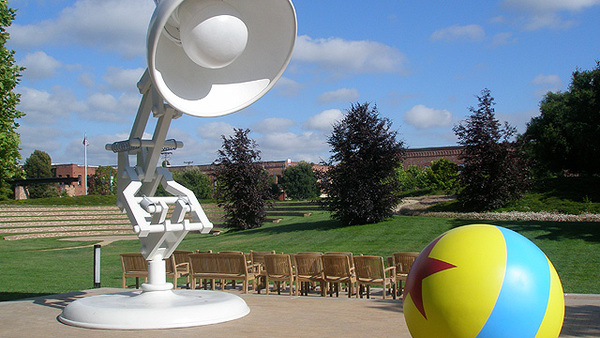 http://reho.st/preview/de.fishki.net/picsw/072008/18/pixar/002_pixar.jpg