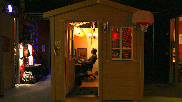 http://reho.st/preview/de.fishki.net/picsw/072008/18/pixar/014_pixar.jpg
