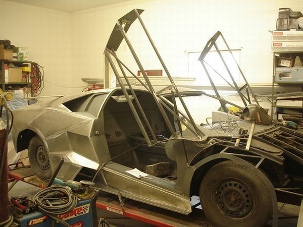 http://reho.st/preview/do-while.com/img/misc/car-transformation/car-transformation07.jpg