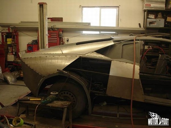 http://reho.st/preview/do-while.com/img/misc/car-transformation/car-transformation09.jpg