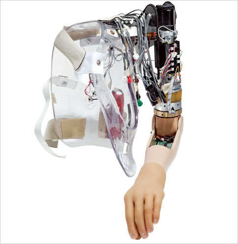 http://reho.st/preview/i127.photobucket.com/albums/p151/bobbyrayanderson/bionic-arm.jpg