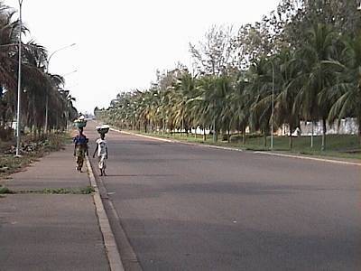 http://reho.st/preview/images.travelpod.com/users/bray/virtual-tar-07.1176518640.07_-_highway.jpg