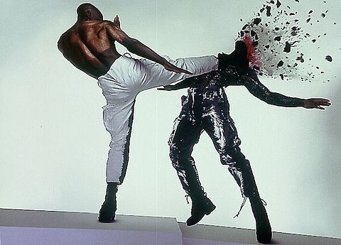 http://reho.st/preview/img.ffffound.com/static-data/assets/6/c36b0a3da6f61c0a0927359fc00374e725c8ed95_m.jpg